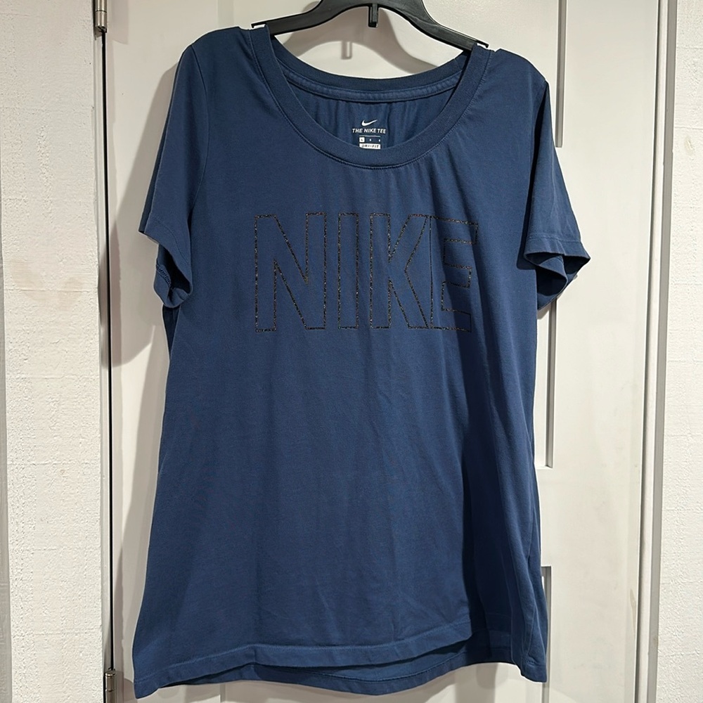 Nike Tee